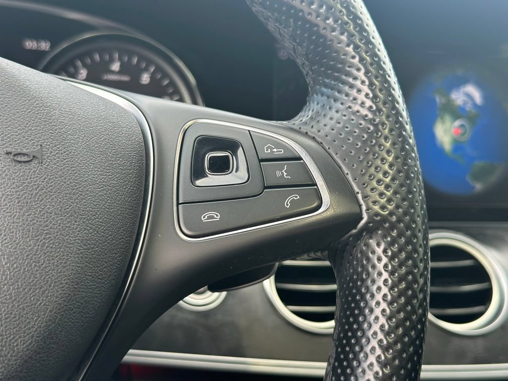 Used 2017 Mercedes-Benz E 300 4MATIC image 29