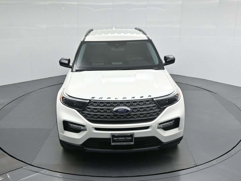Used 2023 Ford Explorer XLT w/ Equipment Group 202A RWD image 36
