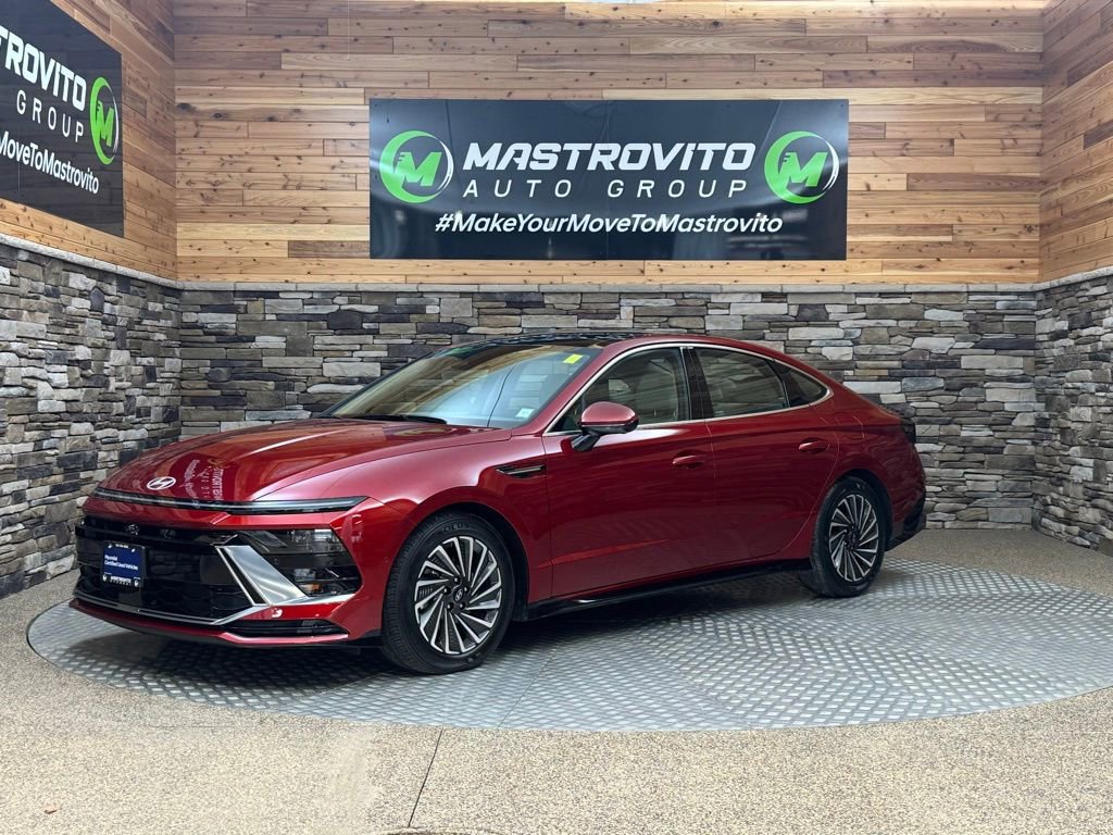 Used 2024 Hyundai Sonata Limited image 4
