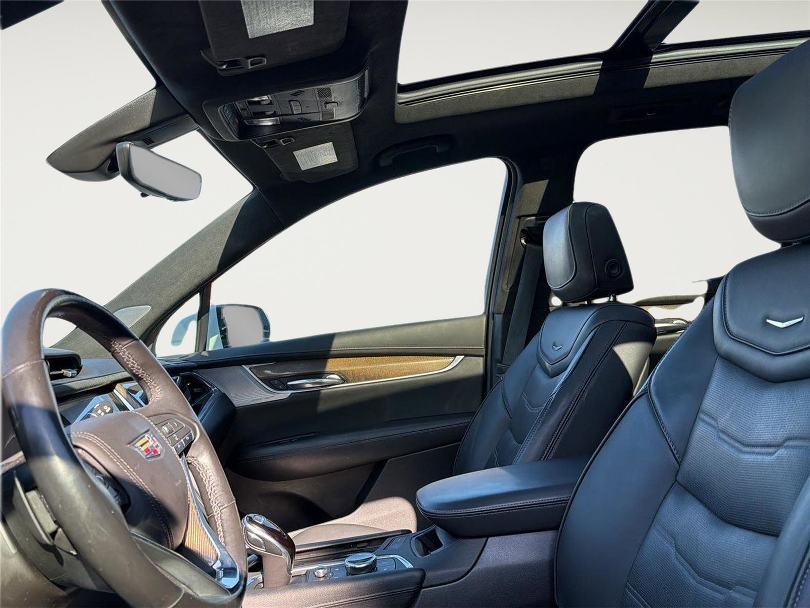 Used 2023 Cadillac XT6 Premium Luxury w/ Platinum Package image 12