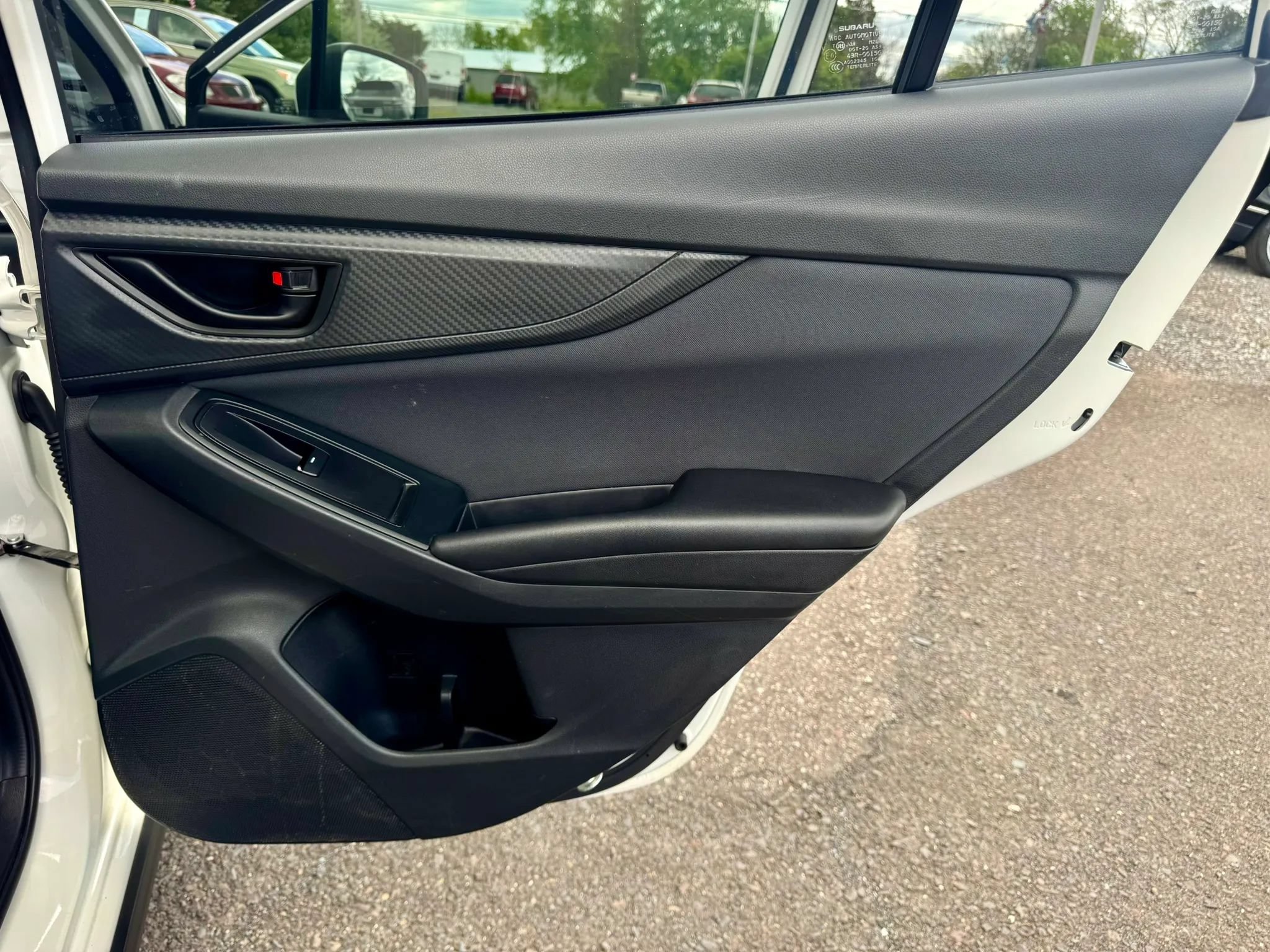 Used 2019 Subaru Crosstrek 2.0i Premium AWD/4WD image 12