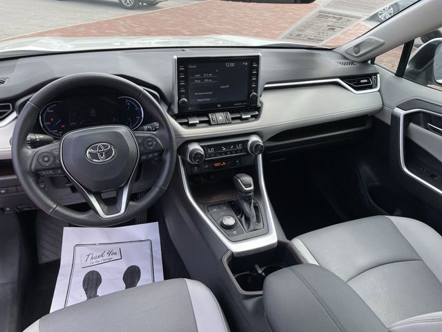 Used 2022 Toyota RAV4 Limited AWD/4WD image 19