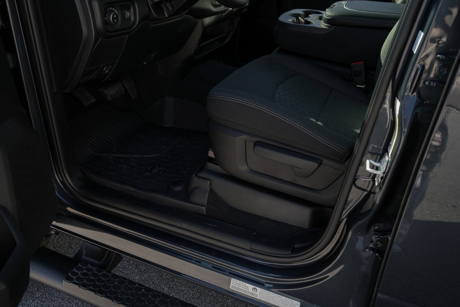 New 2026 RAM 2500 Warlock AWD/4WD image 17