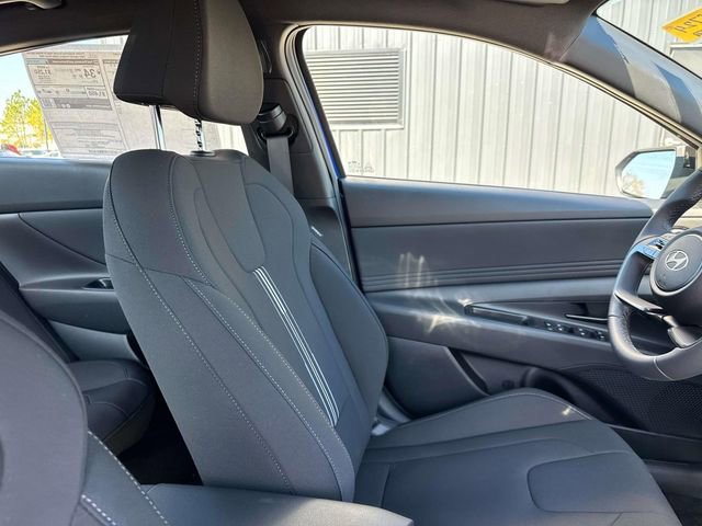 New 2026 Hyundai Elantra SEL Sport w/ Cargo Package image 15