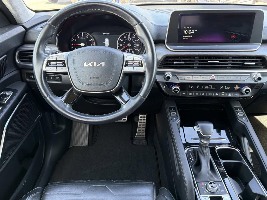 Used 2022 Kia Telluride SX w/ SX Prestige Package image 19