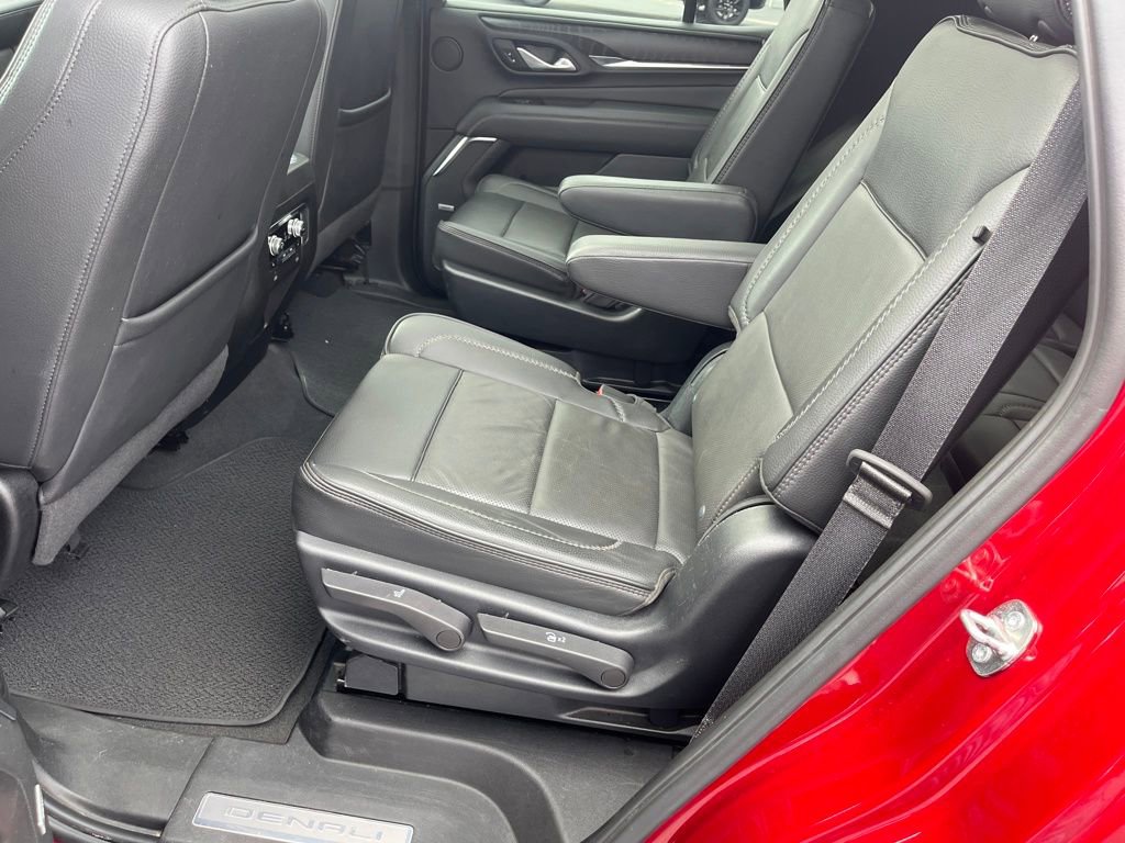 Used 2023 GMC Yukon Denali image 28