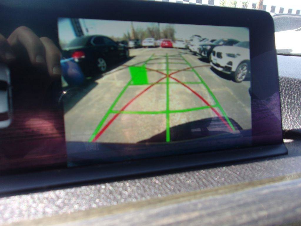 Used 2017 BMW 328d Sedan image 11