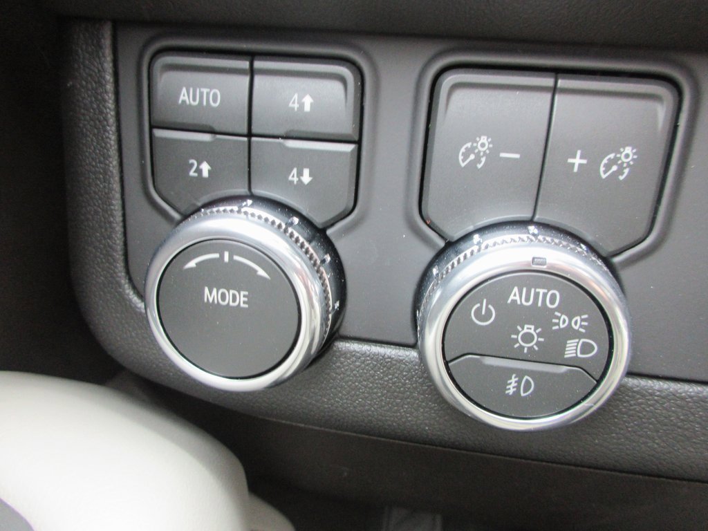 New 2026 GMC Yukon Elevation w/ Elevation Premium Package image 18