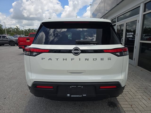 Used 2025 Nissan Pathfinder SV FWD image 7