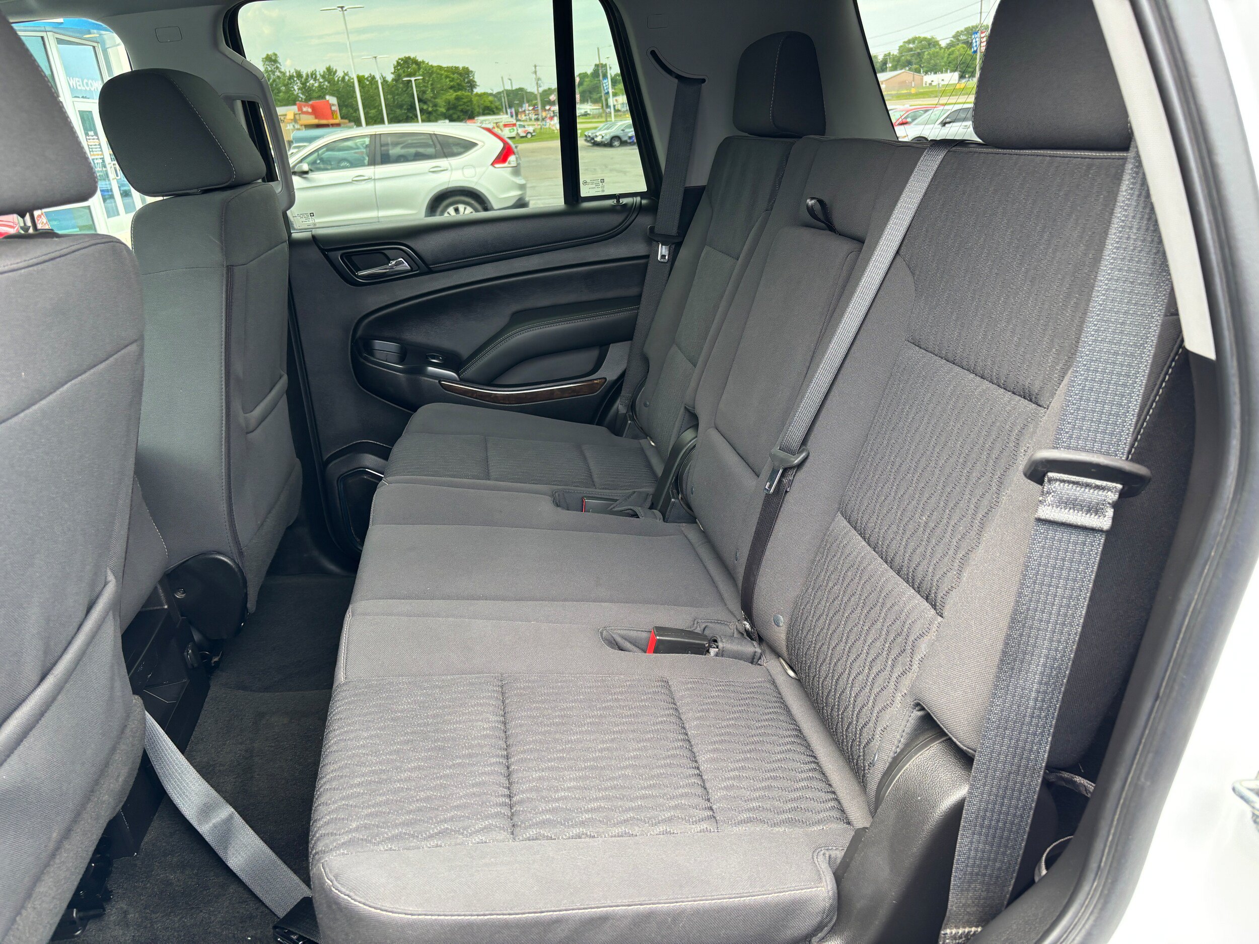 Used 2018 Chevrolet Tahoe LS w/ Skid Plate Package AWD/4WD image 12