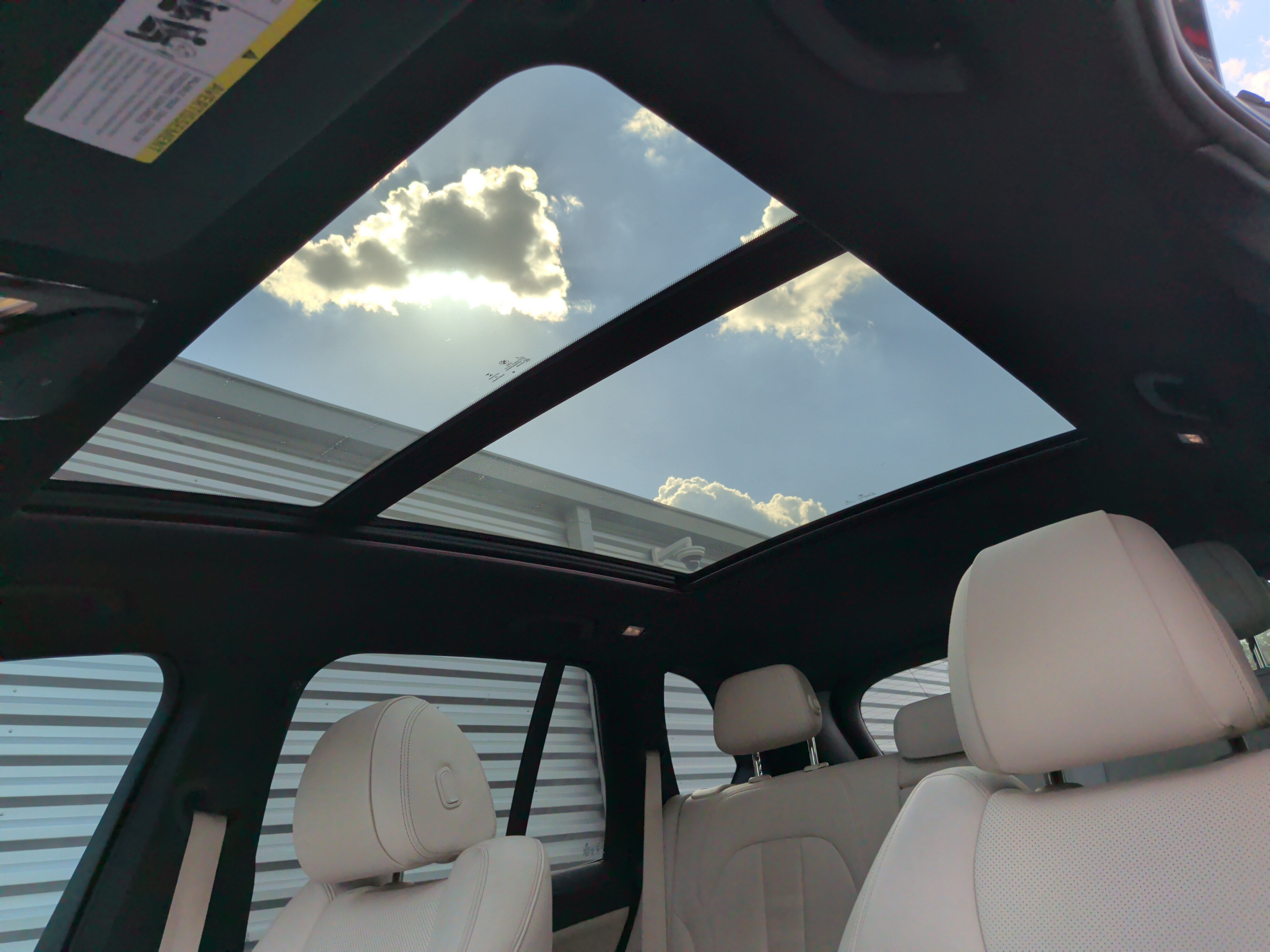 Used 2022 BMW X5 sDrive40i w/ M Sport Package RWD image 27