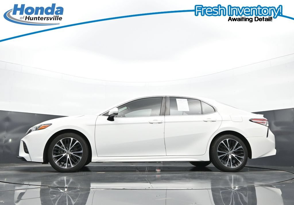 Used 2020 Toyota Camry SE FWD image 41