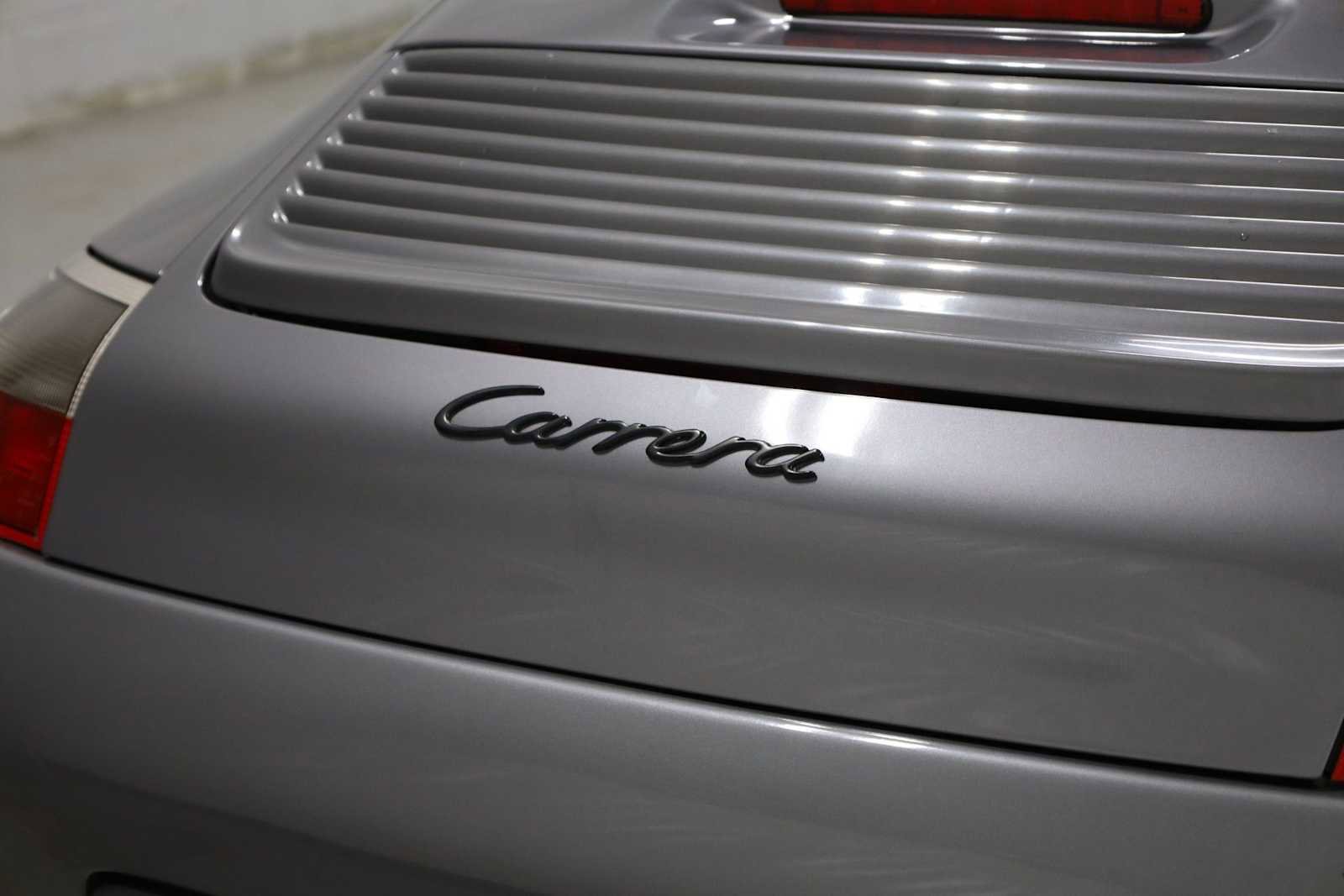 Used 2001 Porsche 911 Carrera image 8