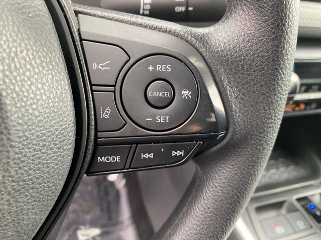 Certified 2022 Toyota RAV4 LE image 18