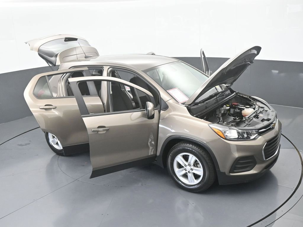 Used 2021 Chevrolet Trax LS w/ Tint and Cruise Package FWD image 68
