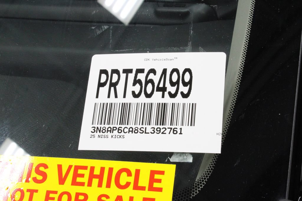 Used 2025 Nissan Kicks SV FWD image 31