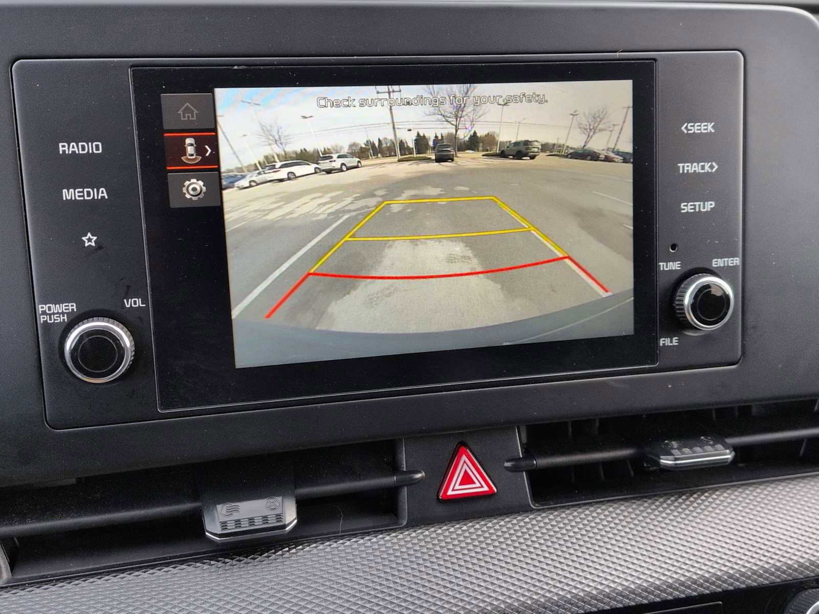 Used 2025 Kia Sportage LX image 27