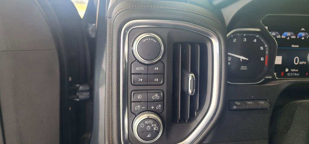 Used 2019 GMC Sierra 1500 AT4 w/ Technology Package AWD/4WD image 29