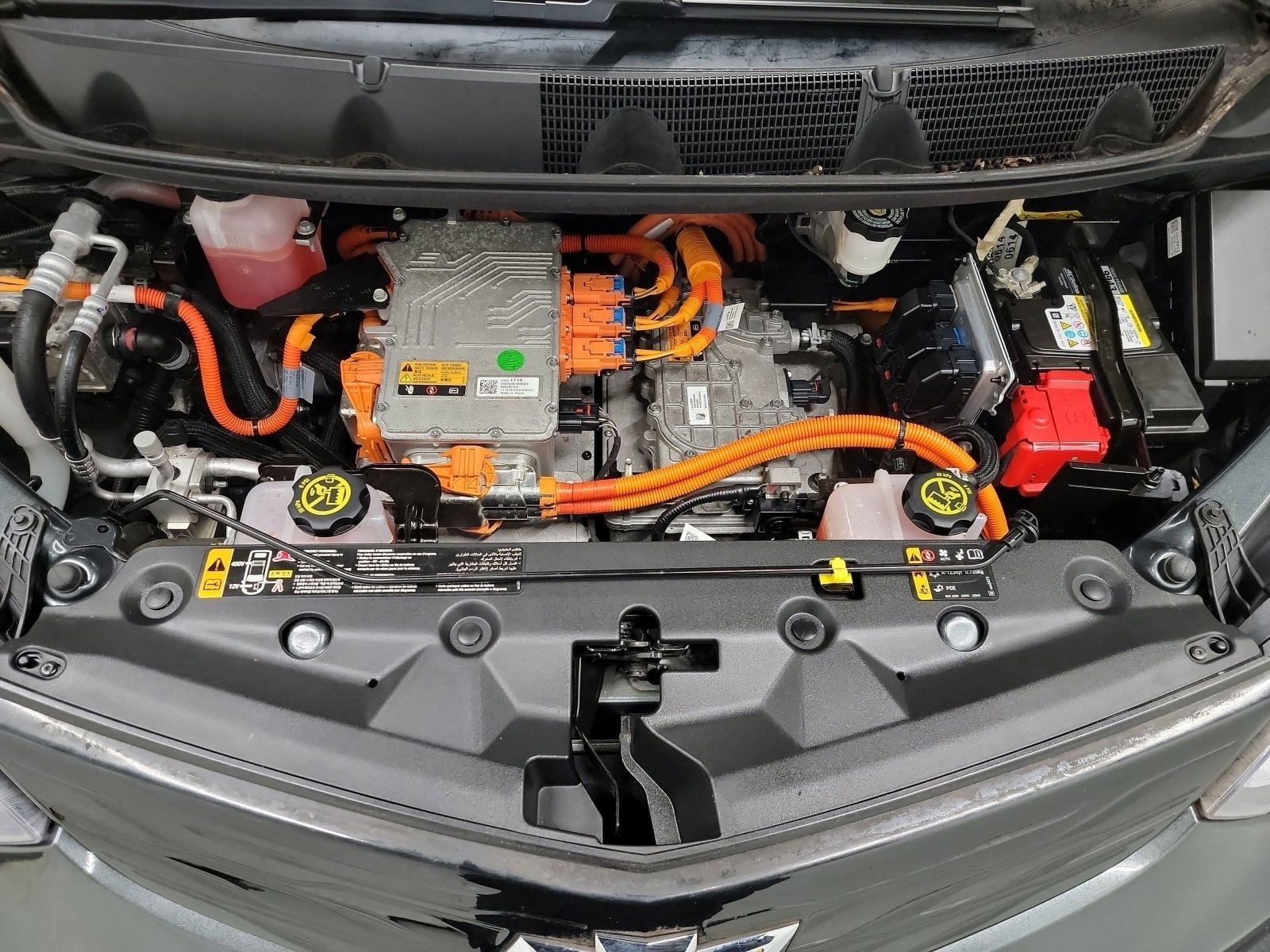 Used 2020 Chevrolet Bolt LT image 24