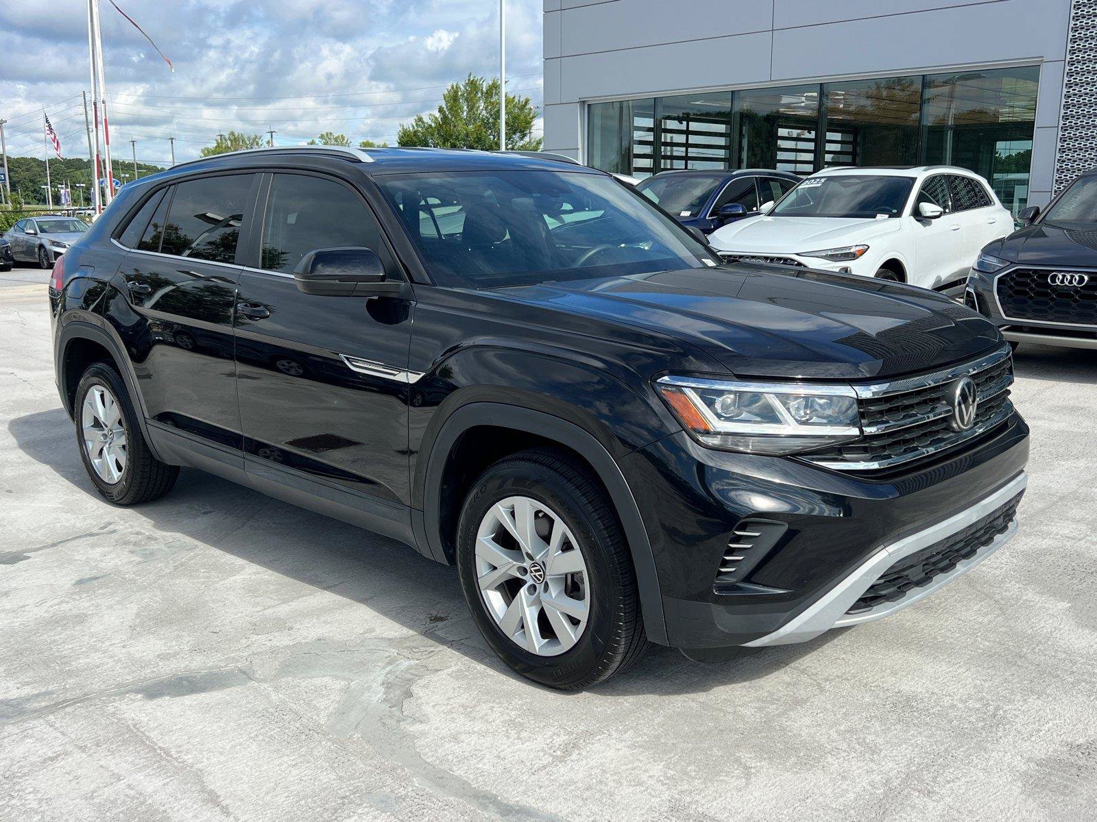 Used 2021 Volkswagen Atlas Cross Sport S FWD image 3