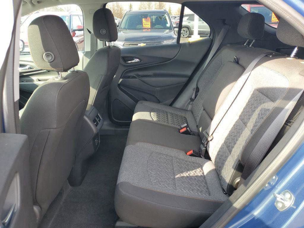 Used 2024 Chevrolet Equinox LT FWD image 28