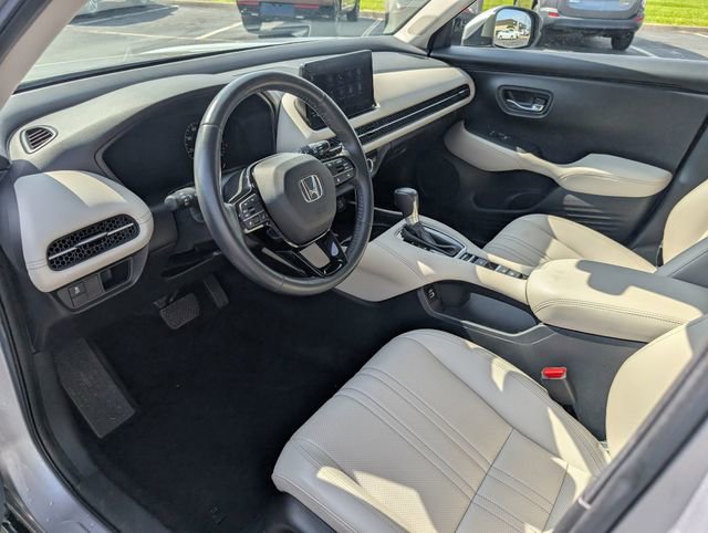 Used 2023 Honda HR-V EX-L image 11
