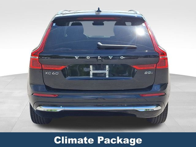 Used 2023 Volvo XC60 B5 Plus image 6