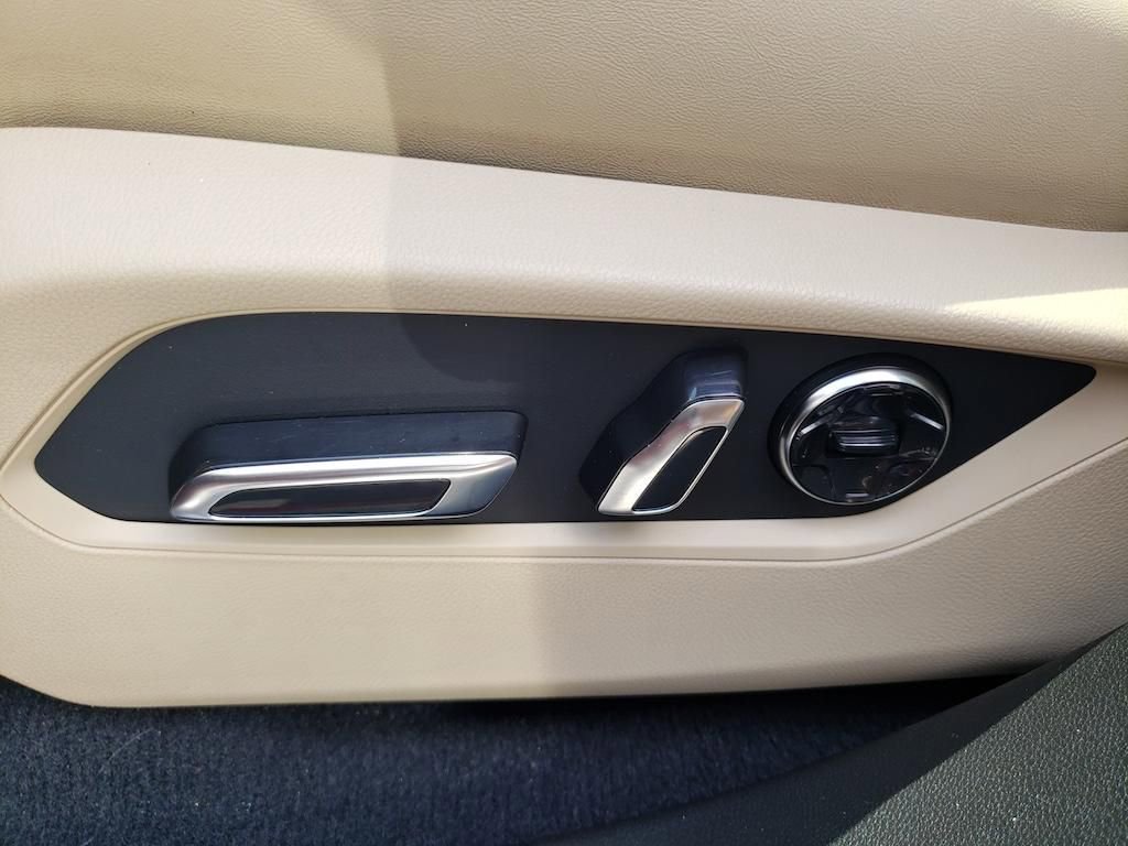 Used 2023 Acura RDX AWD w/ Advance Package image 18