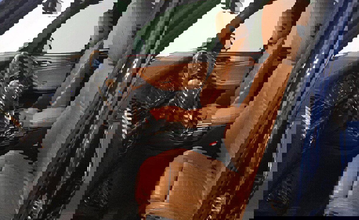 Used 2019 BMW X3 M40i w/ Premium Package image 3