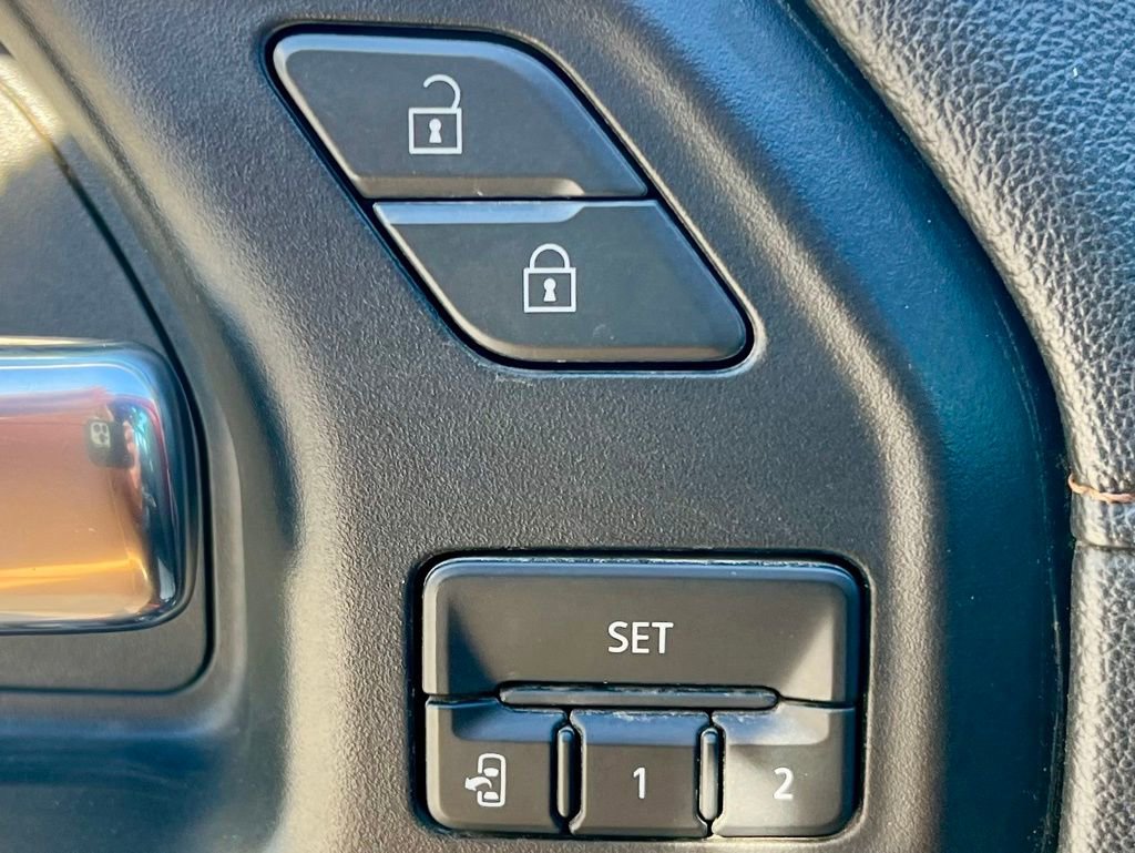 Used 2020 GMC Sierra 1500 AT4 w/ AT4 Premium Package image 25