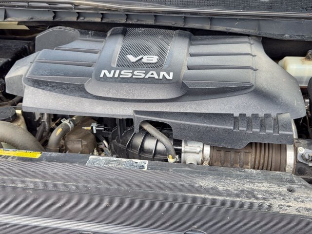 Used 2018 Nissan Titan SV w/ SV Convenience Package AWD/4WD image 10