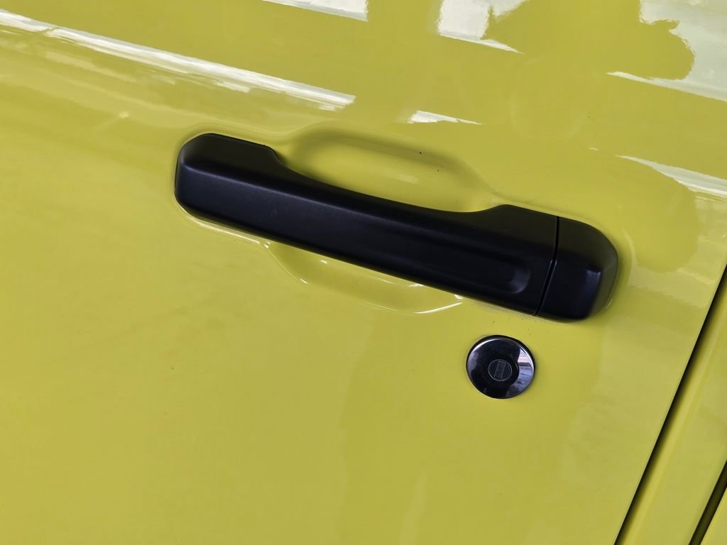 Used 2024 Jeep Wrangler Willys image 28