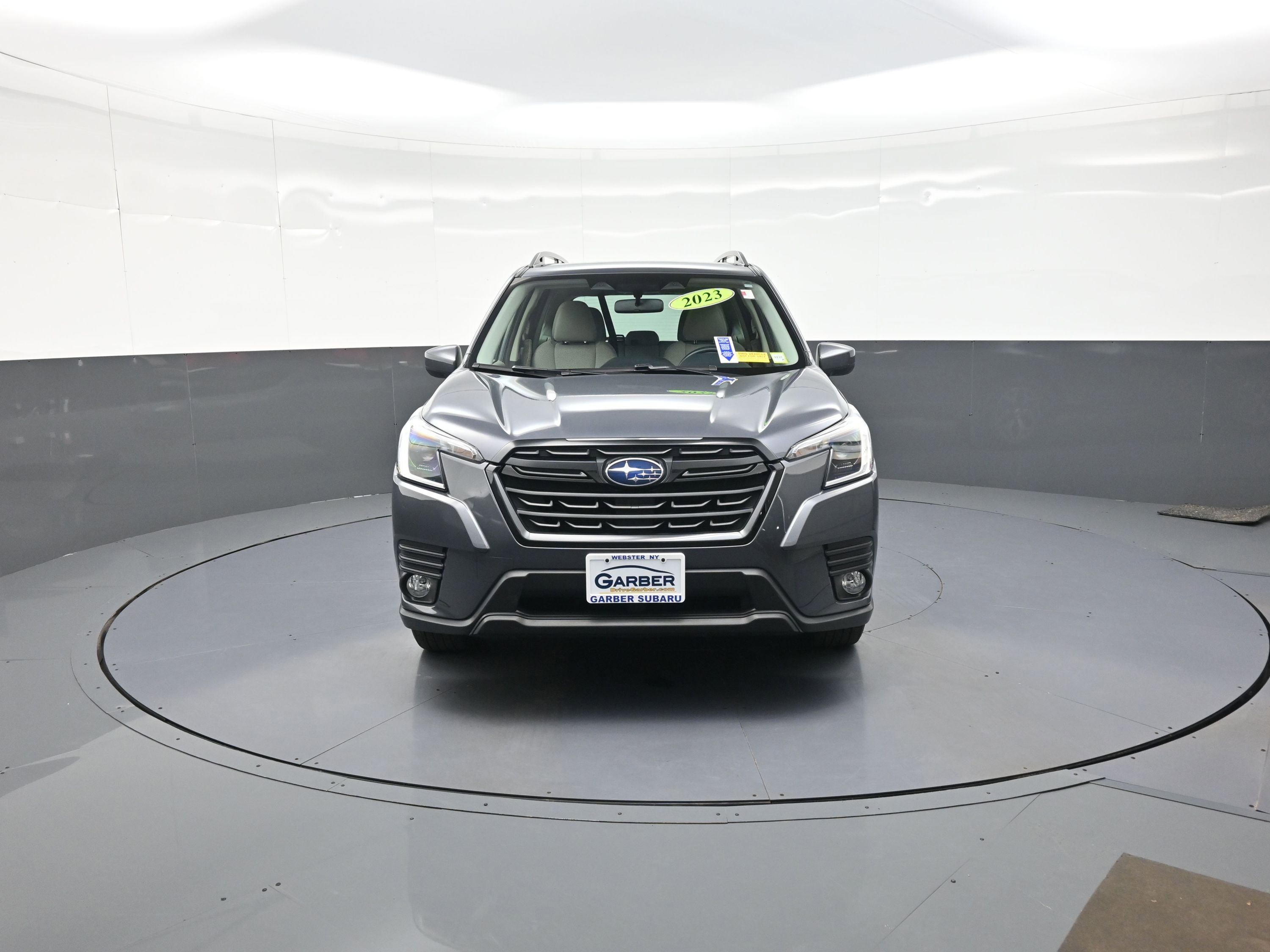 Used 2023 Subaru Forester Premium image 8