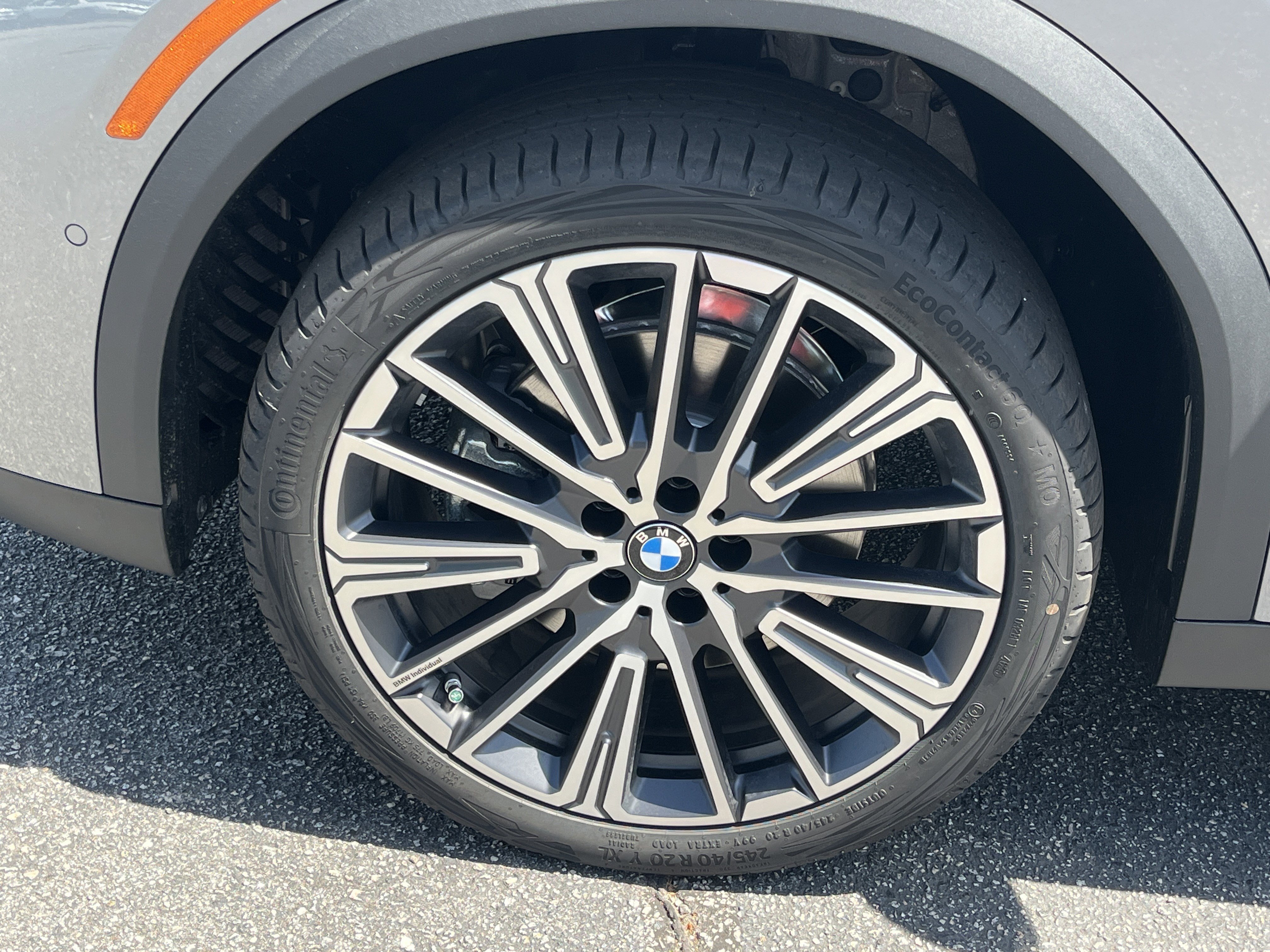 New 2026 BMW X2 xDrive28i w/ Convenience Package AWD/4WD image 29