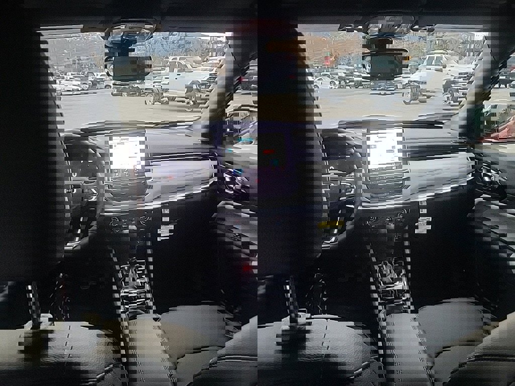 New 2026 Jeep Compass Limited image 13