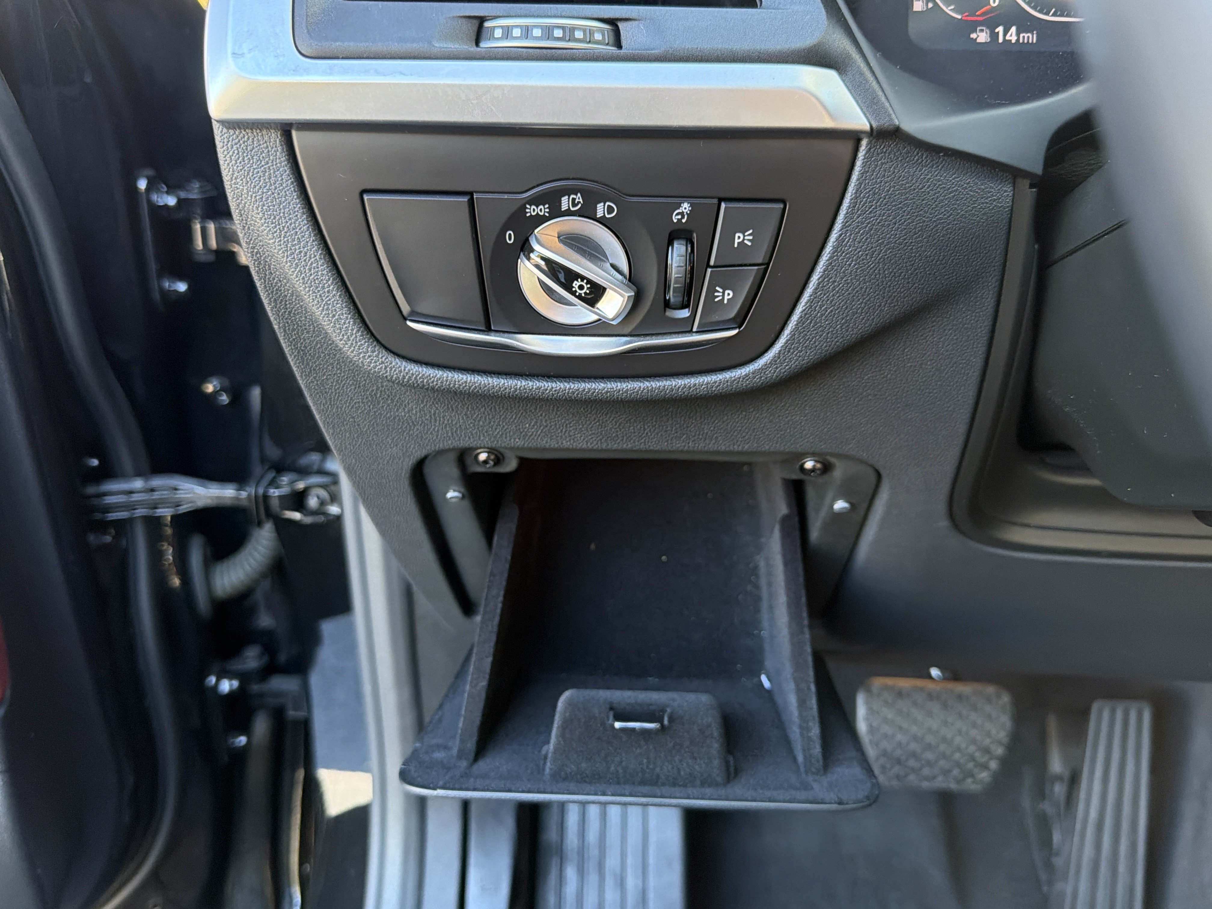 Used 2024 BMW X3 sDrive30i w/ Convenience Package w/ZPA RWD image 31
