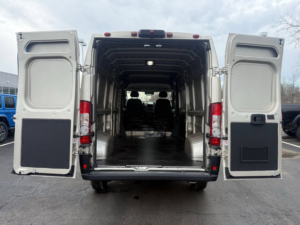 New 2026 RAM ProMaster 2500 w/ Safety Group FWD image 35