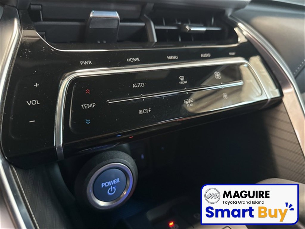 Used 2021 Toyota Venza Limited w/ Advanced Technology Package image 14