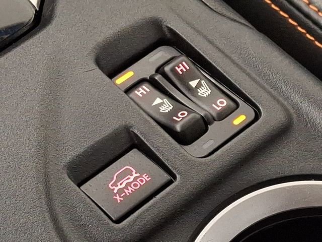 Used 2020 Subaru Crosstrek 2.0i Limited w/ Moonroof Package image 24