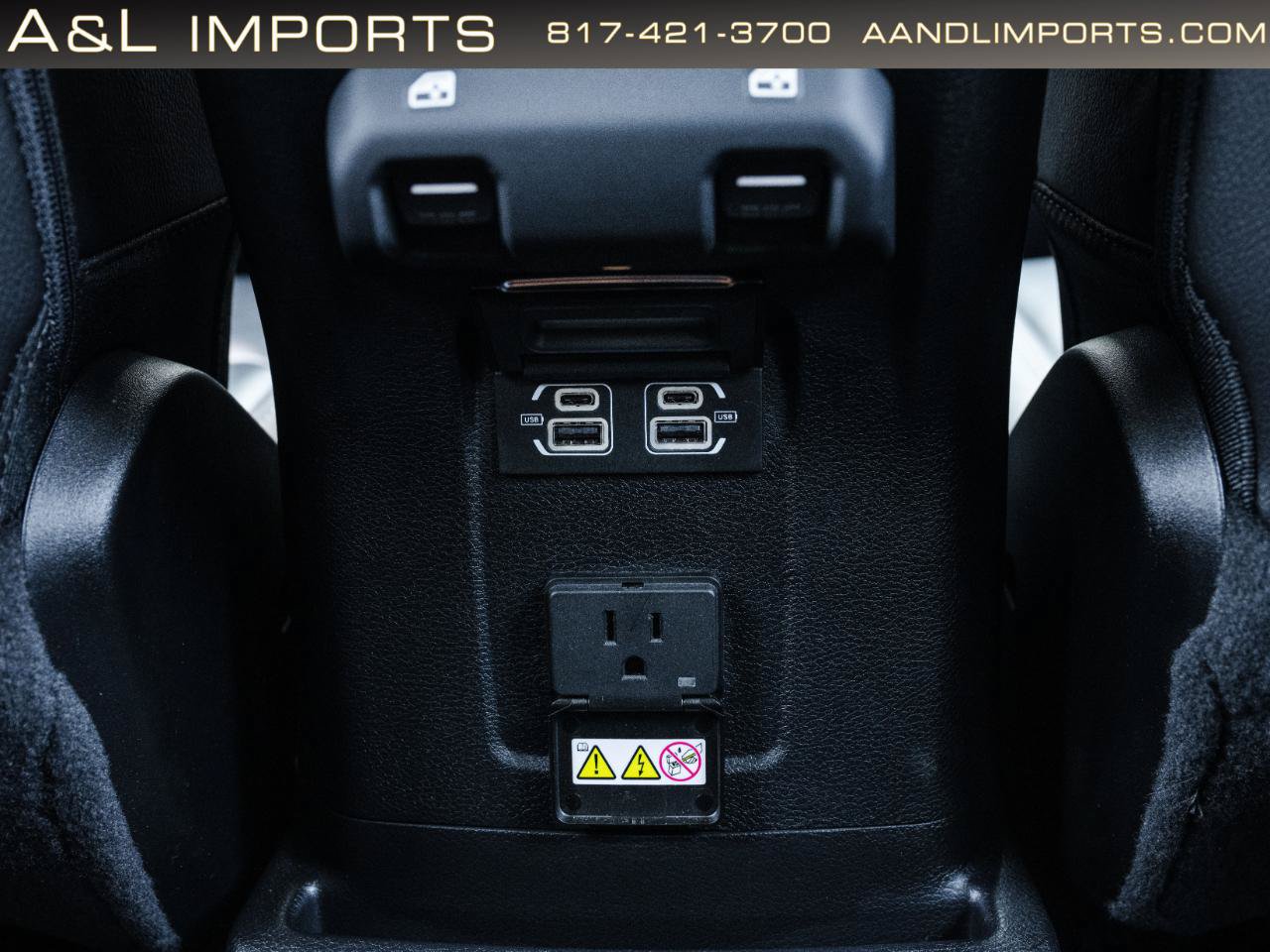 Used 2023 Jeep Wrangler Unlimited Sahara w/ LED Lighting Group AWD/4WD image 55