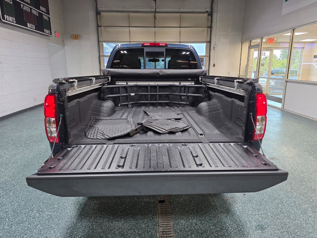 Used 2019 Nissan Frontier SV RWD image 20