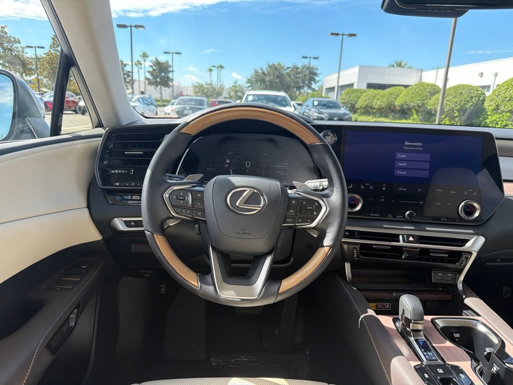 Used 2026 Lexus RX 350 Premium Plus w/ Accessory Package (Z1) FWD image 14