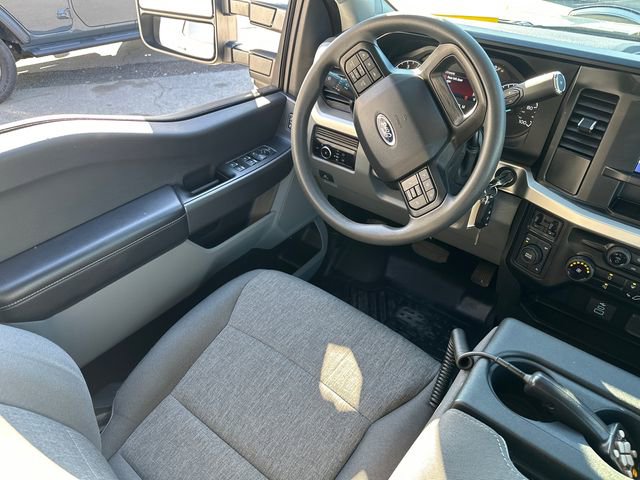 Used 2024 Ford F250 XL w/ STX Appearance Package image 19