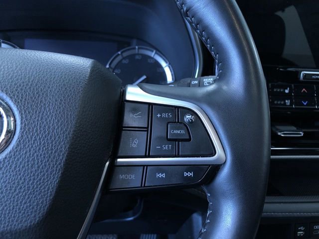Used 2022 Toyota Highlander Platinum AWD/4WD image 27