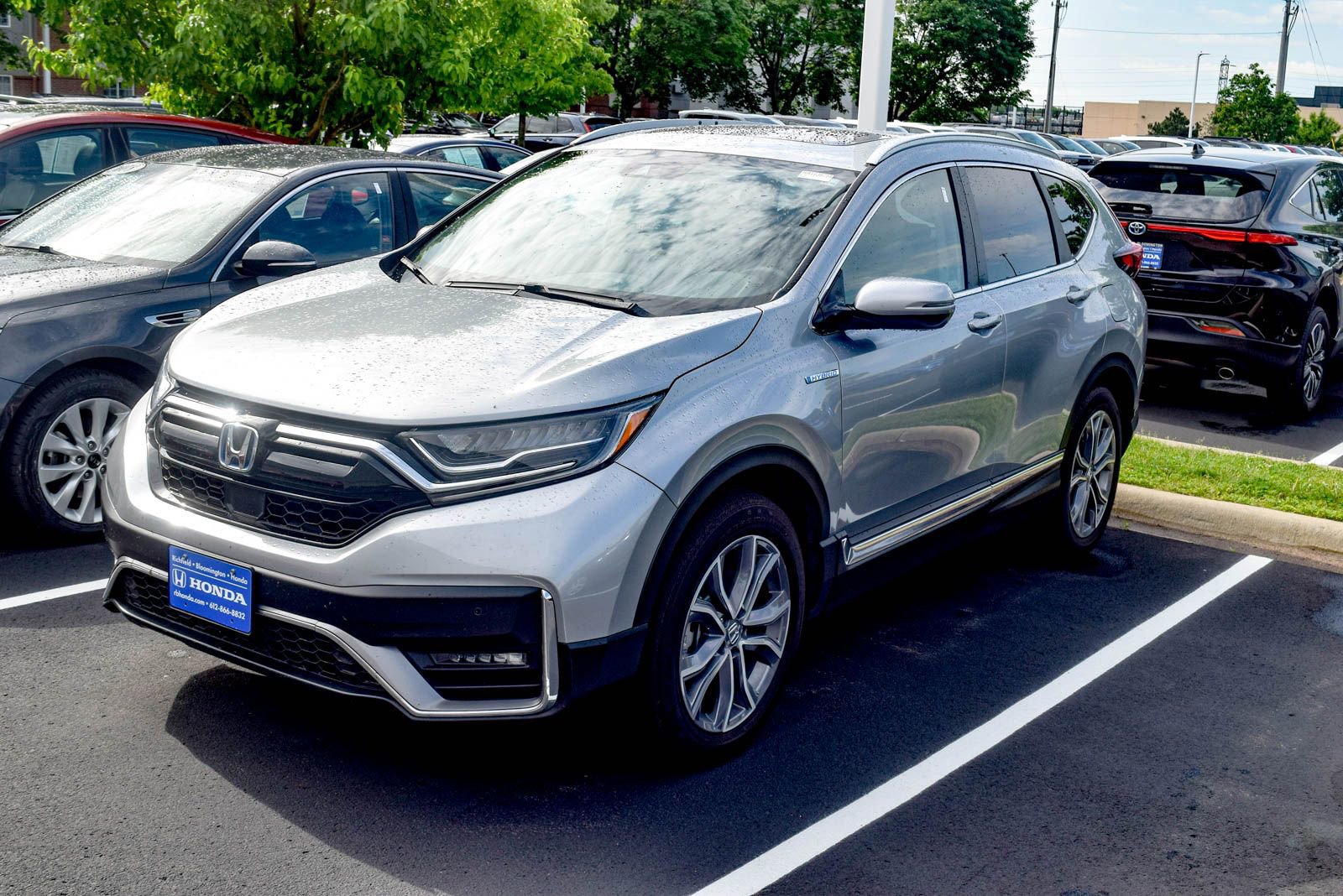 Used 2022 Honda CR-V Touring image 1