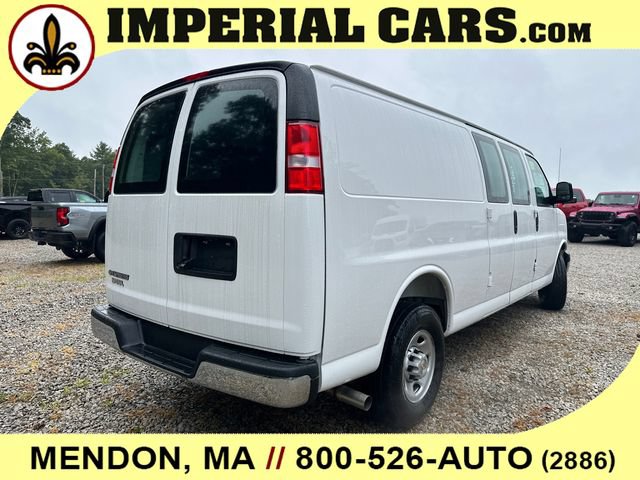 New 2026 Chevrolet Express 3500 Extended w/ Driver Convenience Package RWD image 12