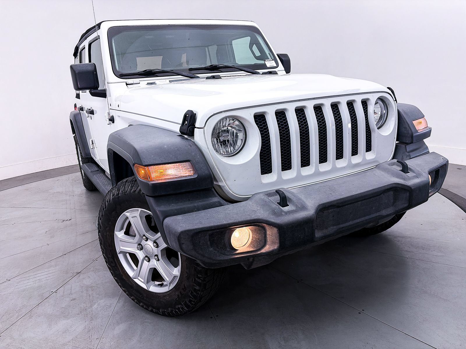 Used 2018 Jeep Wrangler Unlimited Sport S AWD/4WD image 7