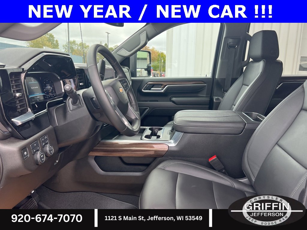 Used 2025 Chevrolet Silverado 2500 LT w/ Safety Package image 22