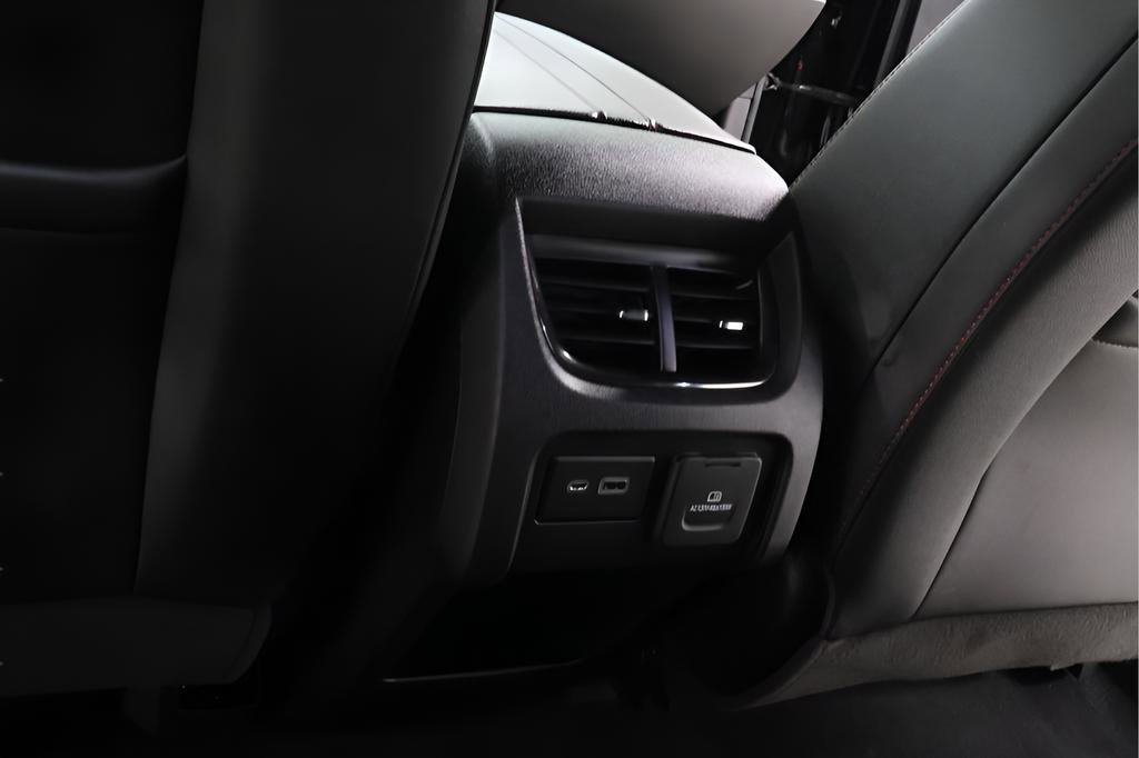 Used 2021 Chevrolet Blazer RS FWD image 26
