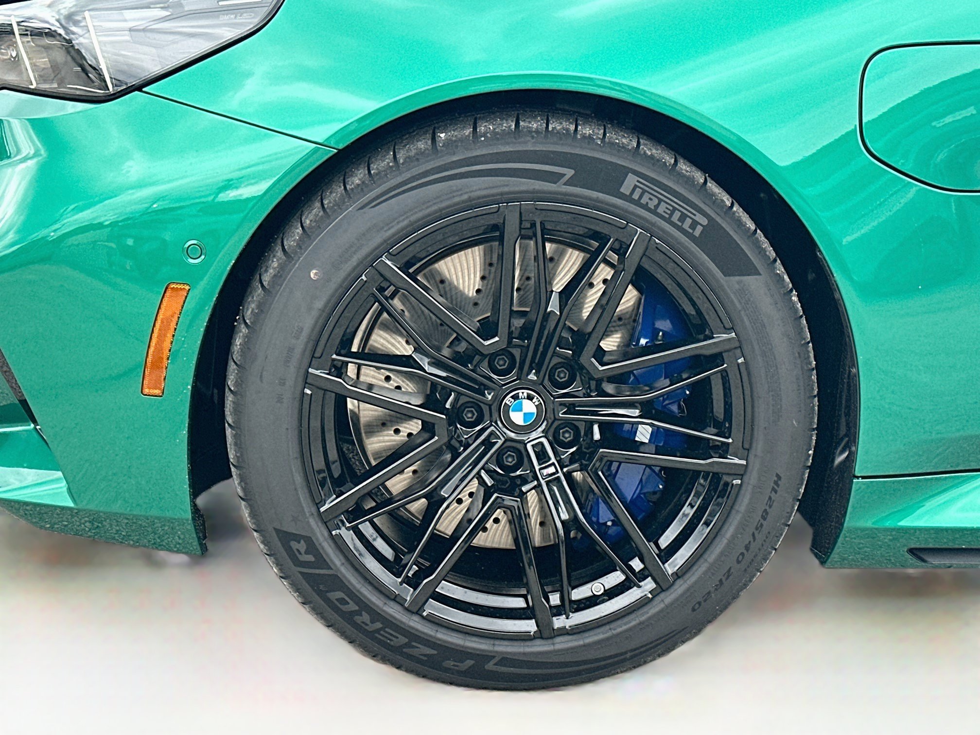 New 2027 BMW M5 Touring AWD/4WD image 26